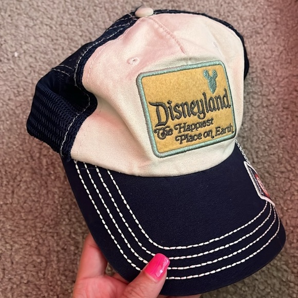 “Disney Parks- Forever Collection By Junk Food: Happiest Place On Earth” - Picture 6 of 10